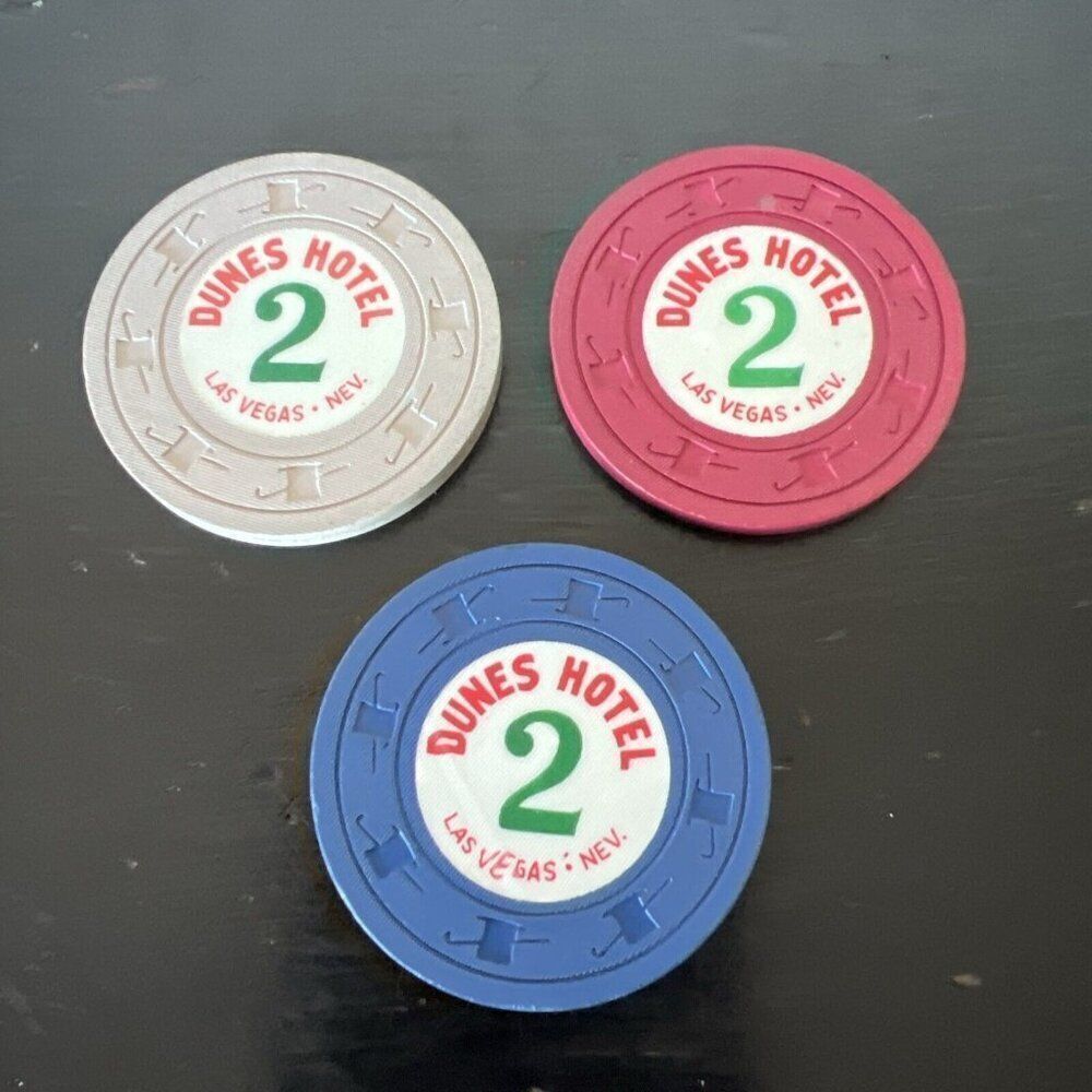 RARE Dunes Hotel Las Vegas Roulette Chips 2  1960’s Set of 3 Red/Blue/Beige